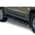 Mahindra Bolero Neo side step