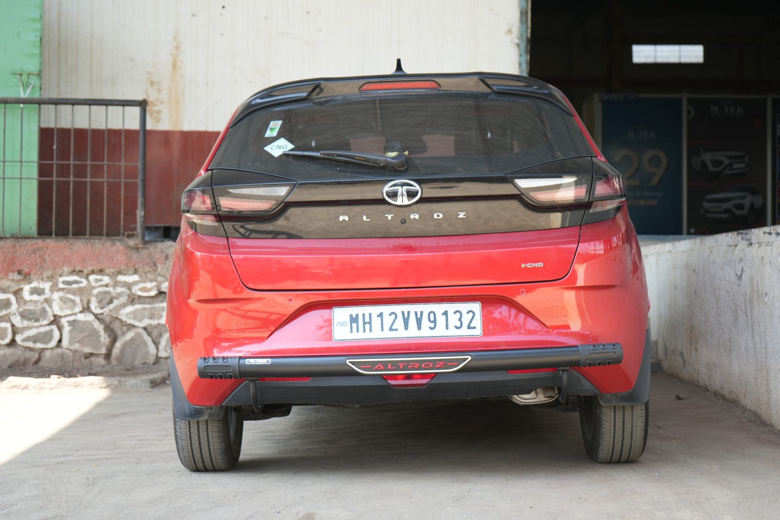 DSC06458 Ovi Prime Dark Edition - Image 1